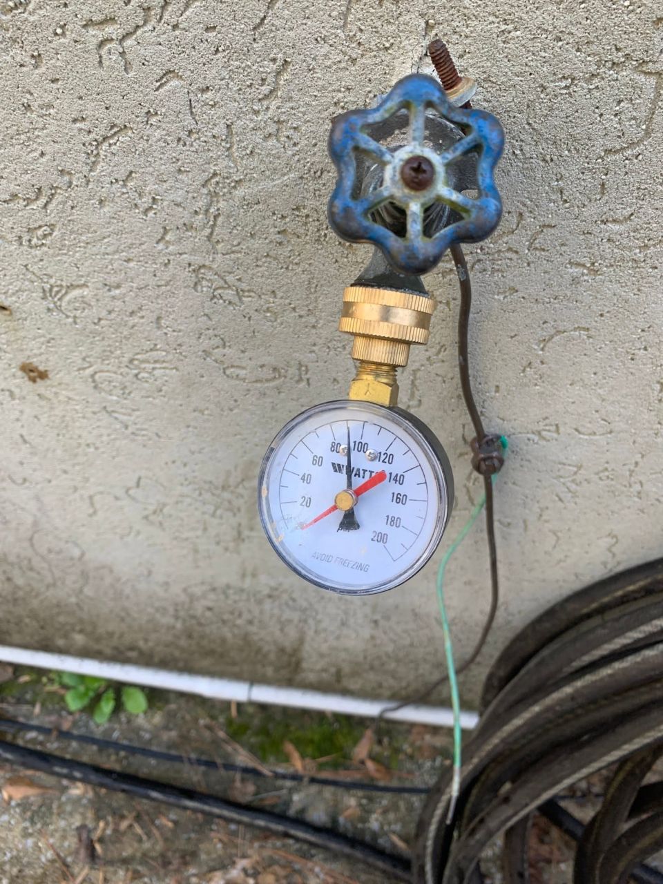 New Shut-Off and Pressure-Reducing Valve in a Meter Box
