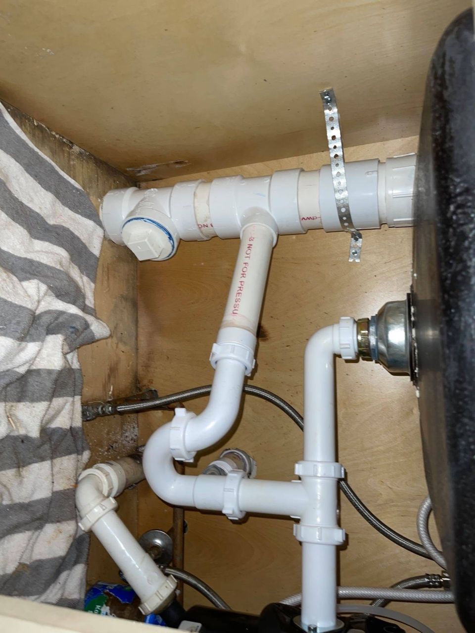 Kitchen Drain Line and 3/4 HP Garbage Disposal Replaced – photo 2
